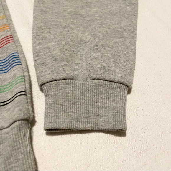 Disney Lion King Sweatshirt Graphic Outline Size Small Sweater - Picture 9 of 16